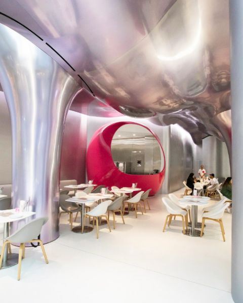Switch Restaurant, MCC Dubai